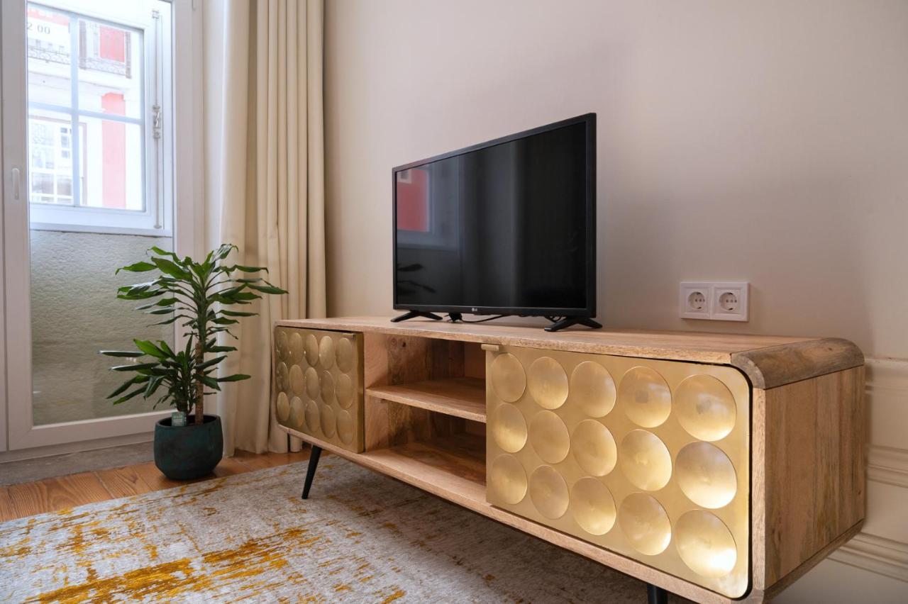Cardosas Gem - Historic Ap 1F Apartment Порто Екстериор снимка